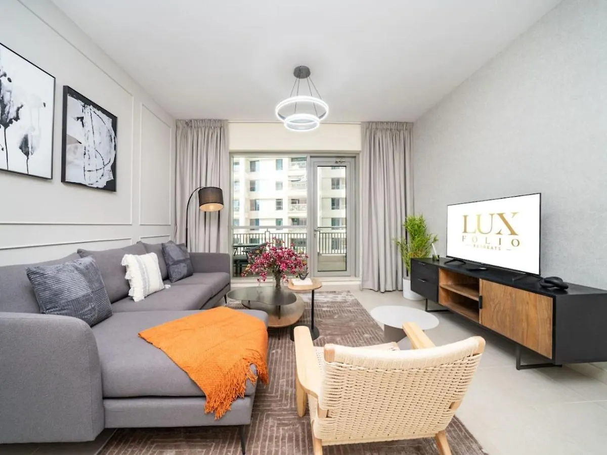 דירות דובאי Downtown 1 Bed - Burj Khalifa Balcony View