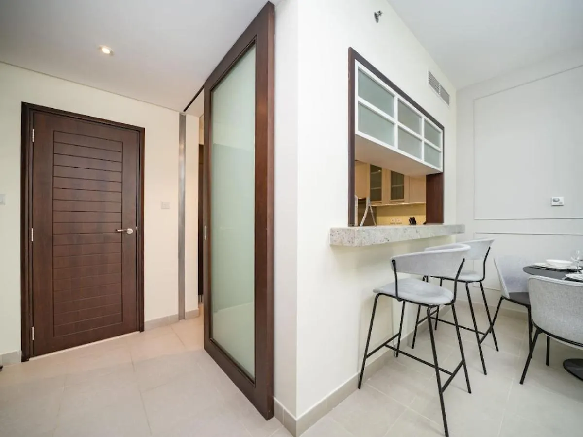 דירות דובאי Downtown 1 Bed - Burj Khalifa Balcony View 0*,  איחוד האמירויות הערביות