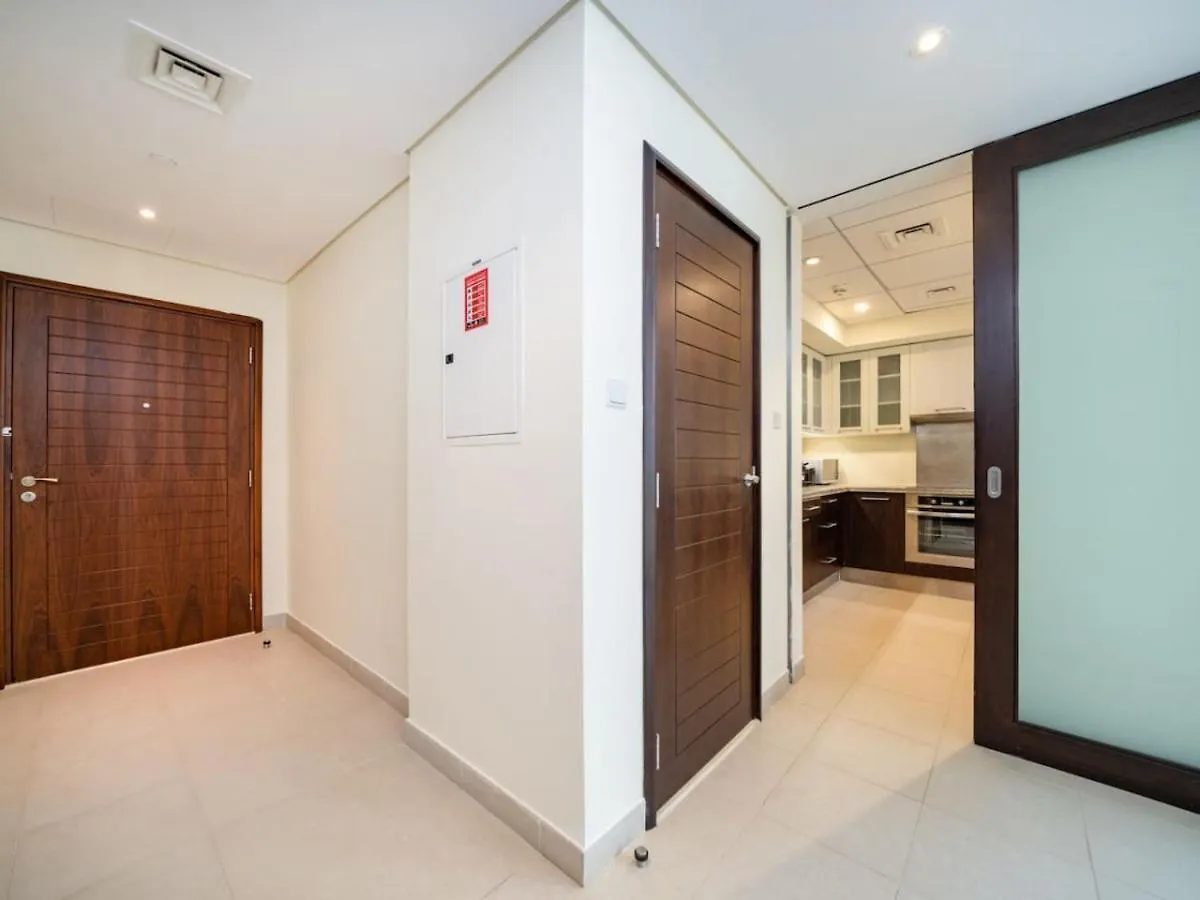Downtown 1 Bed - Burj Khalifa Balcony View Apartment Dubai United Arab Emirates